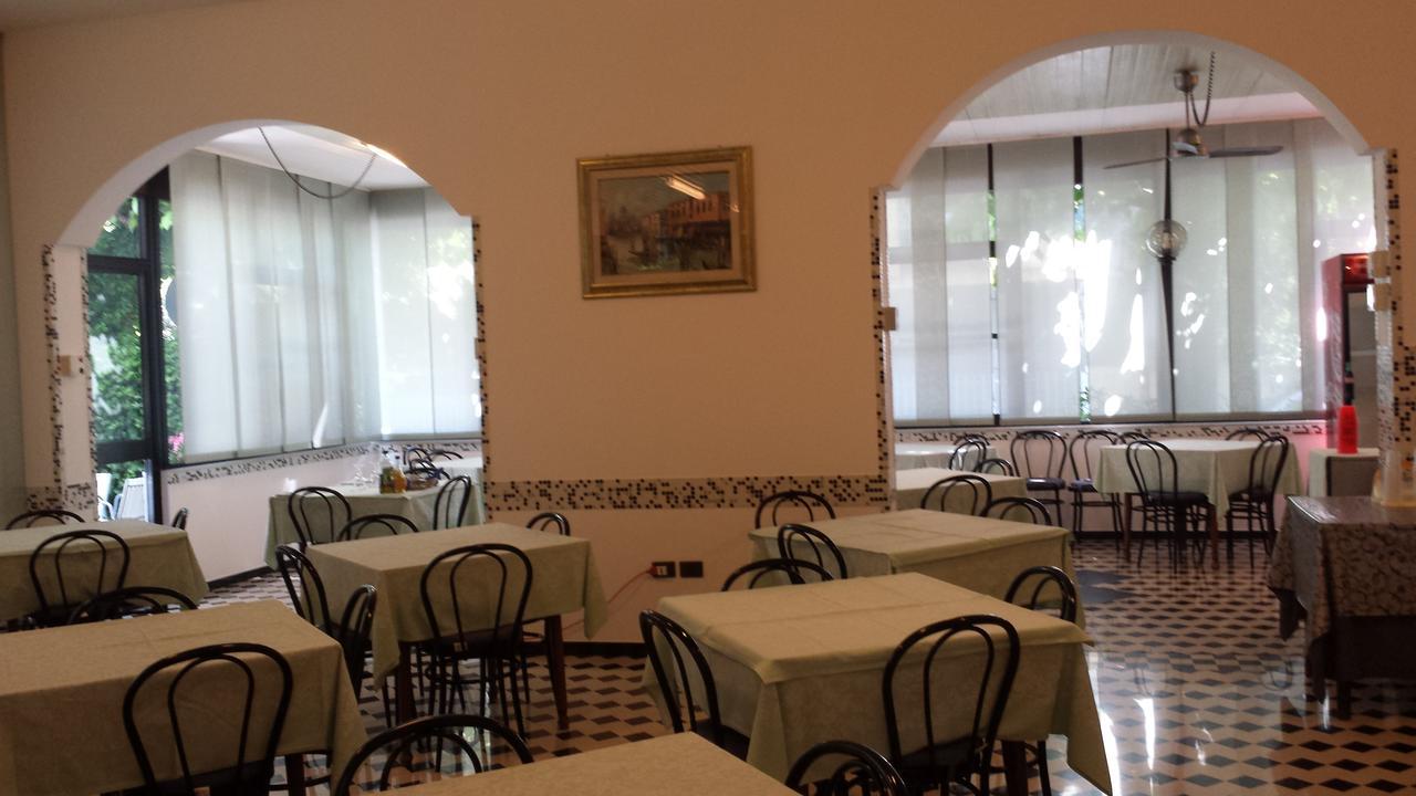 Hotel Villa Podgora Rimini Luaran gambar
