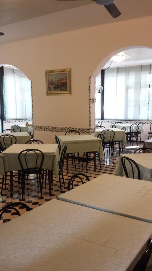 Hotel Villa Podgora Rimini Luaran gambar