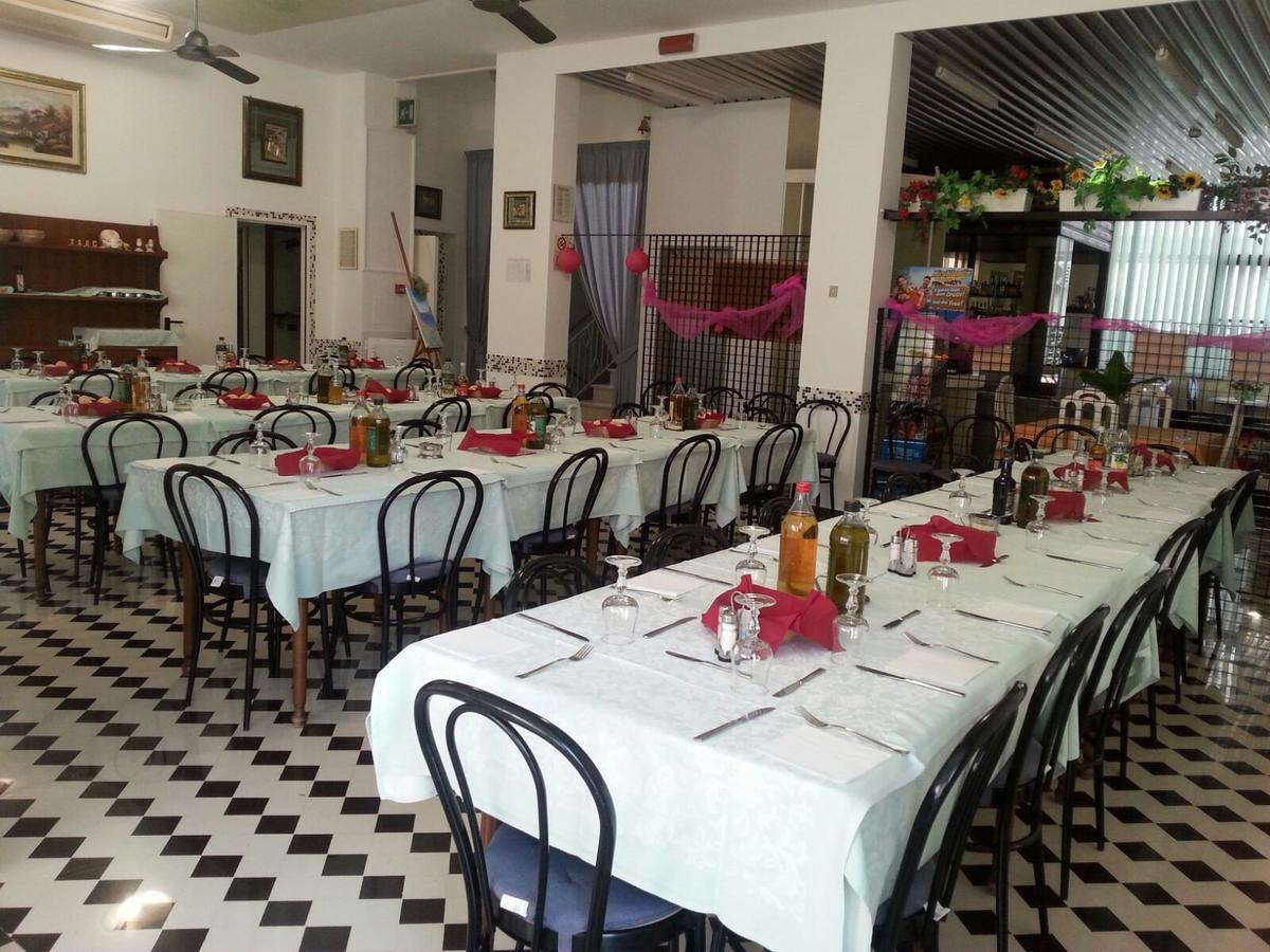 Hotel Villa Podgora Rimini Luaran gambar